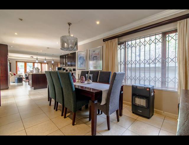 5 BEDROOM HOUSE FOR SALE IN GLENVISTA